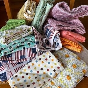 Fabric new and unused large pieces 5 pounds